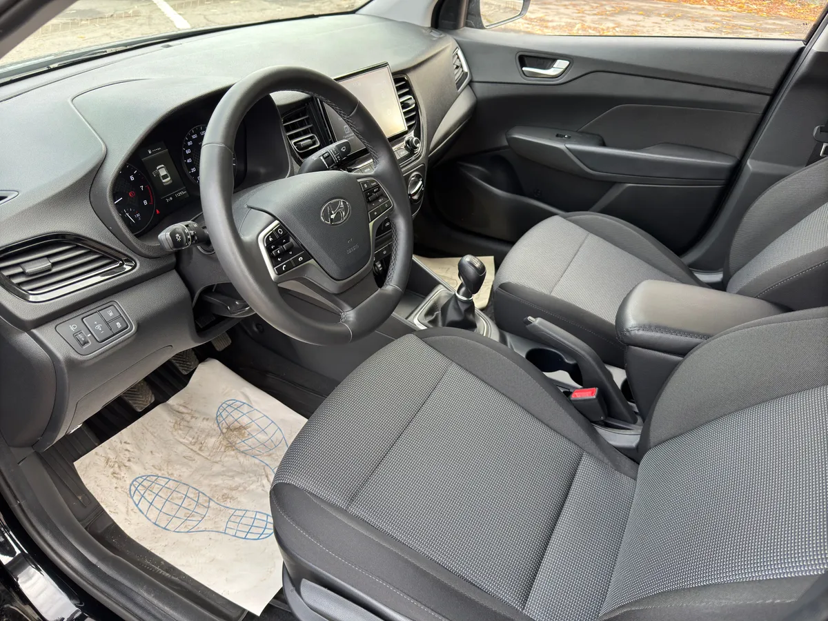 Hyundai Solaris 1.6 MT (123 л.с.)