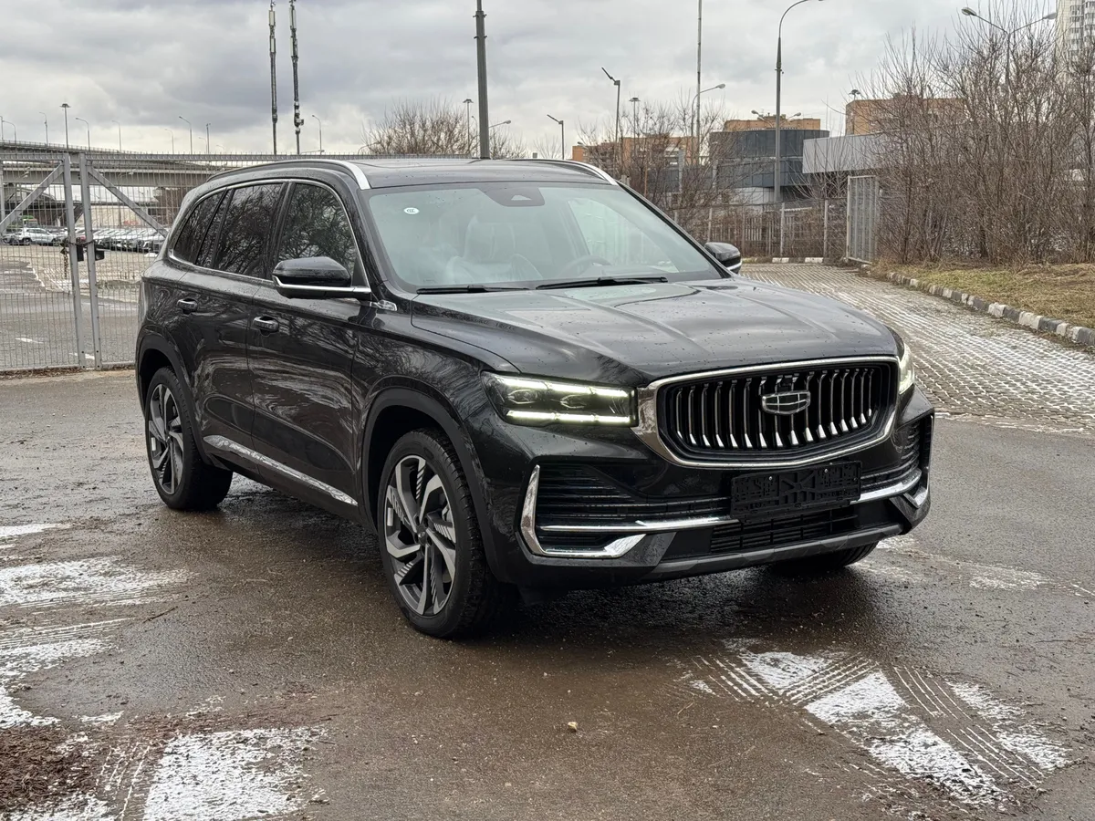 картинка Geely Monjaro 2.0 AT 4WD (238 л.с.) от carsrent-spb.ru