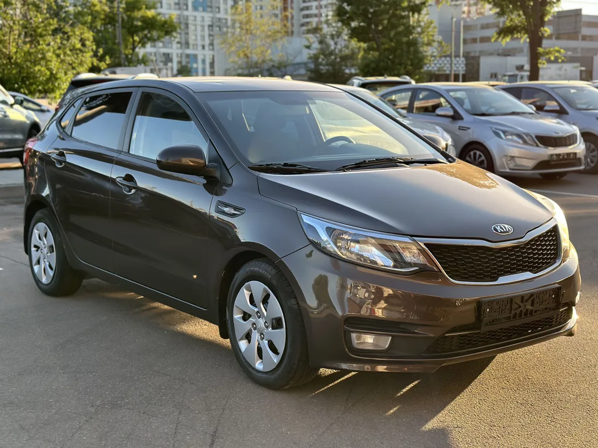 картинка Kia Rio 1.6 6AT (123 л.с.) от carsrent-spb.ru