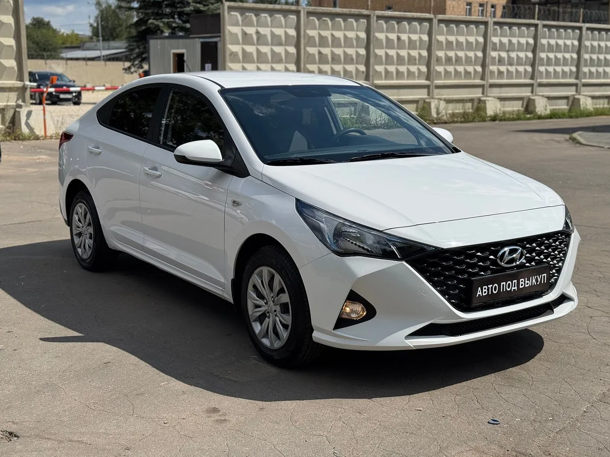 картинка Hyundai Solaris 1.6 AT (123 л.с.) от carsrent-spb.ru
