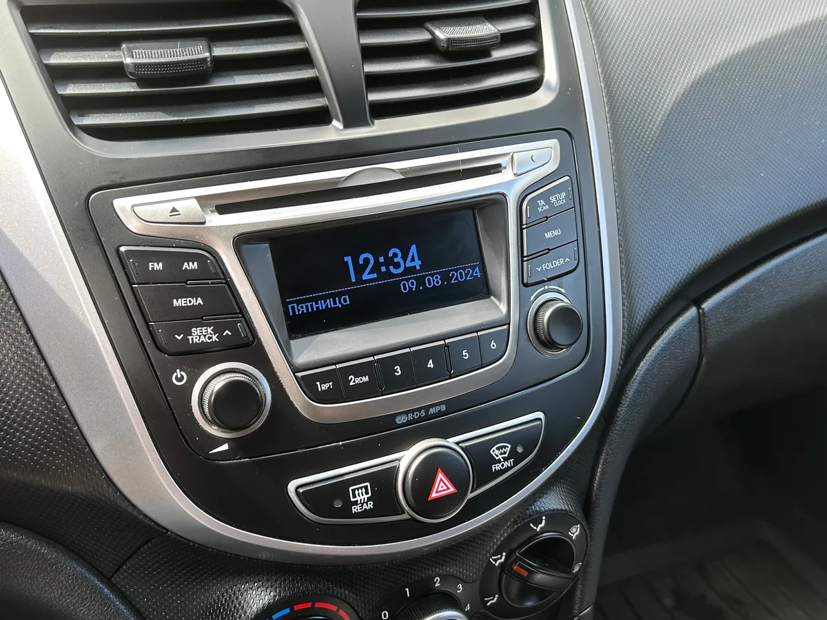 Hyundai Solaris 1.6 AT (123 л.с.)