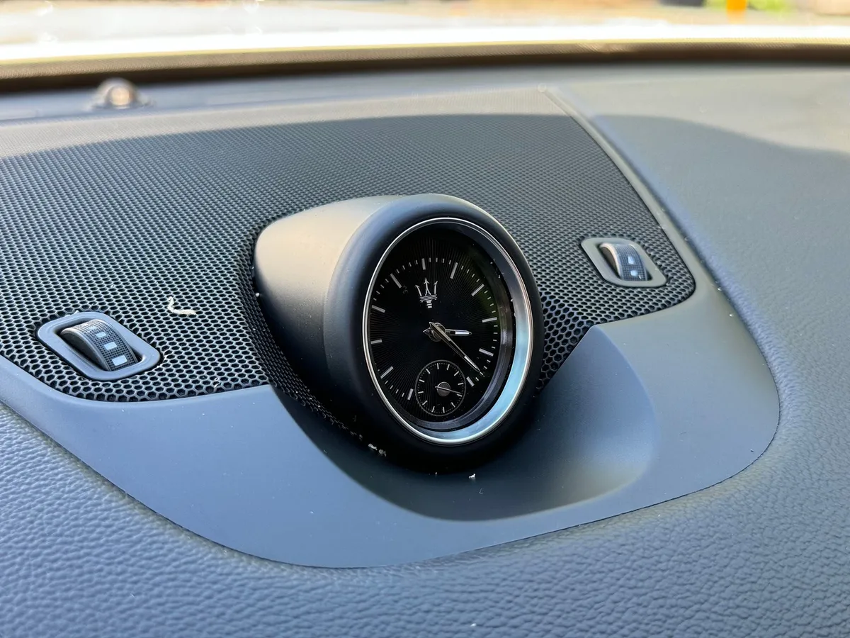 Maserati Levante 3.0 V6 AT (350 л.с.)