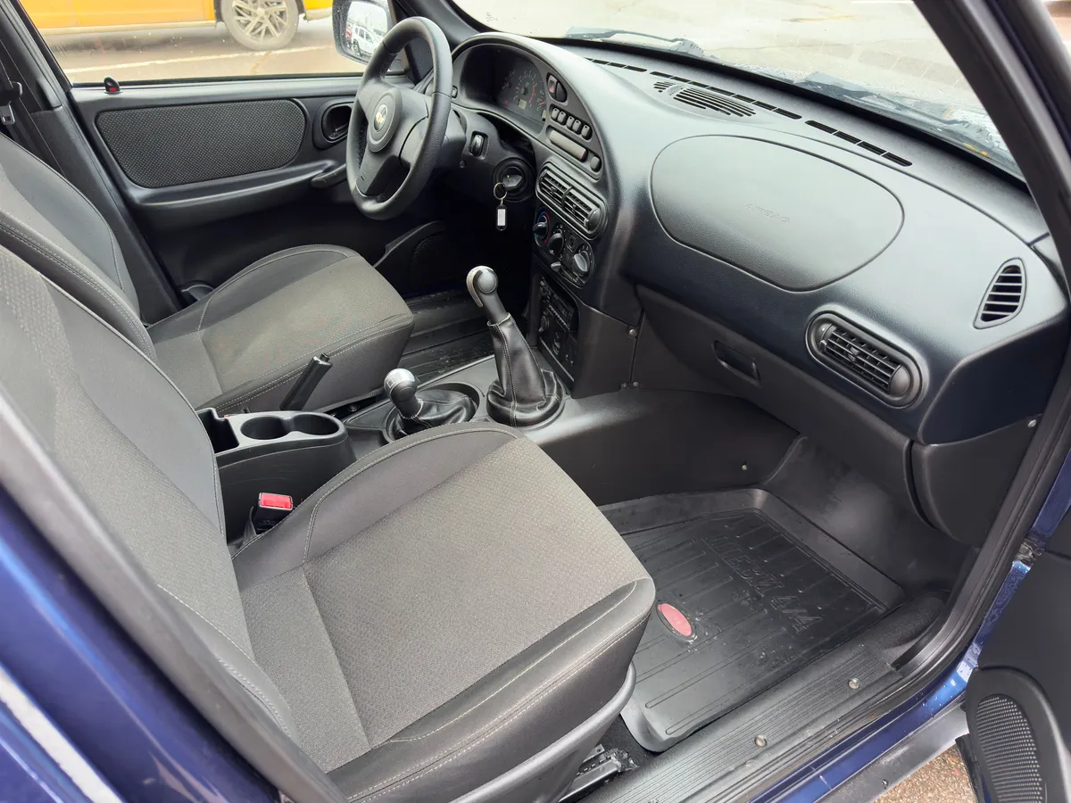 Chevrolet Niva 1.7 MT (80 л.с.)