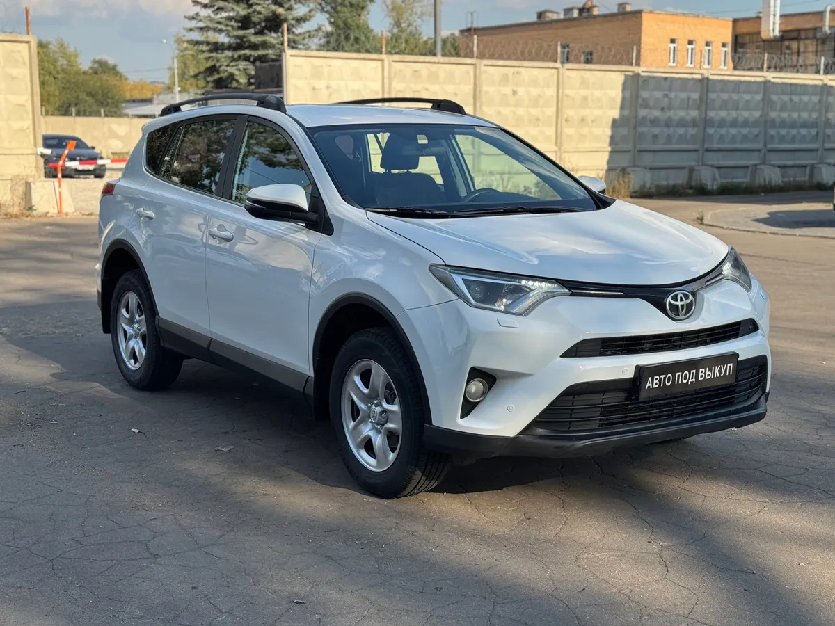картинка Toyota RAV4 от carsrent-spb.ru