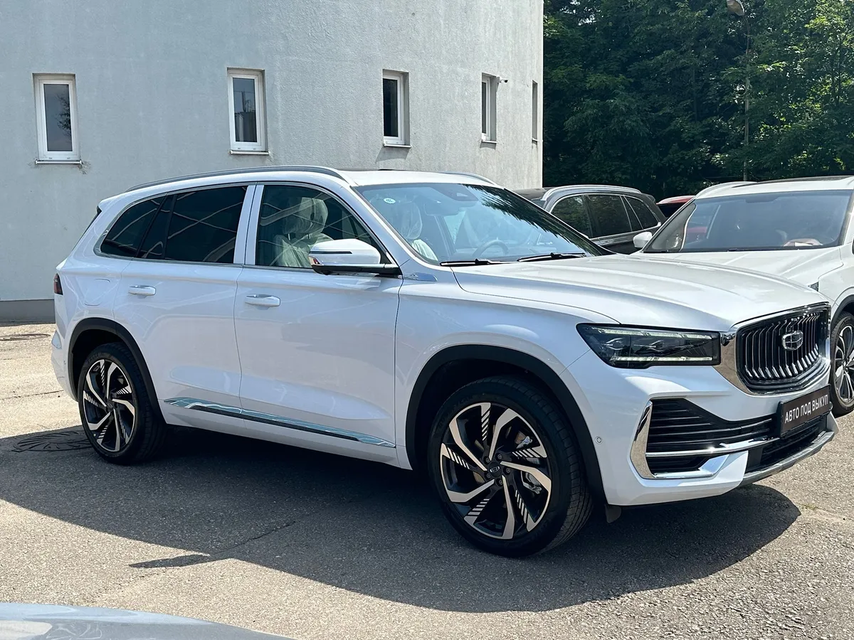 картинка Geely Monjaro 2.0 AT 4WD (238 л.с.) от carsrent-spb.ru