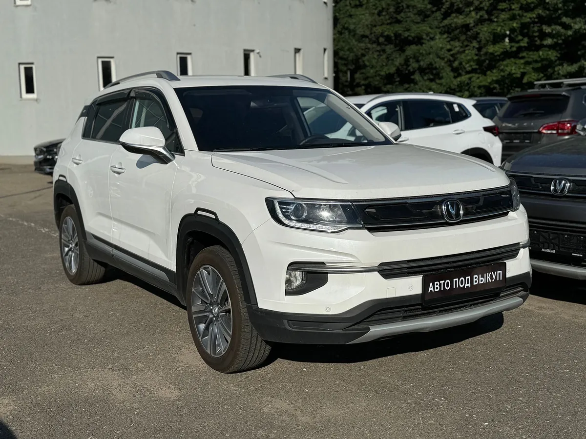картинка Changan CS35PLUS 1.6 л, 128 л.с., бензин, АКПП, передний привод от carsrent-spb.ru