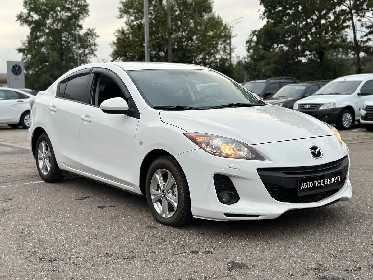 картинка Mazda 3 от carsrent-spb.ru