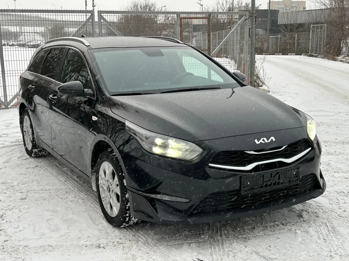картинка Kia Ceed 1.6 AT (128 л.с.) от carsrent-spb.ru