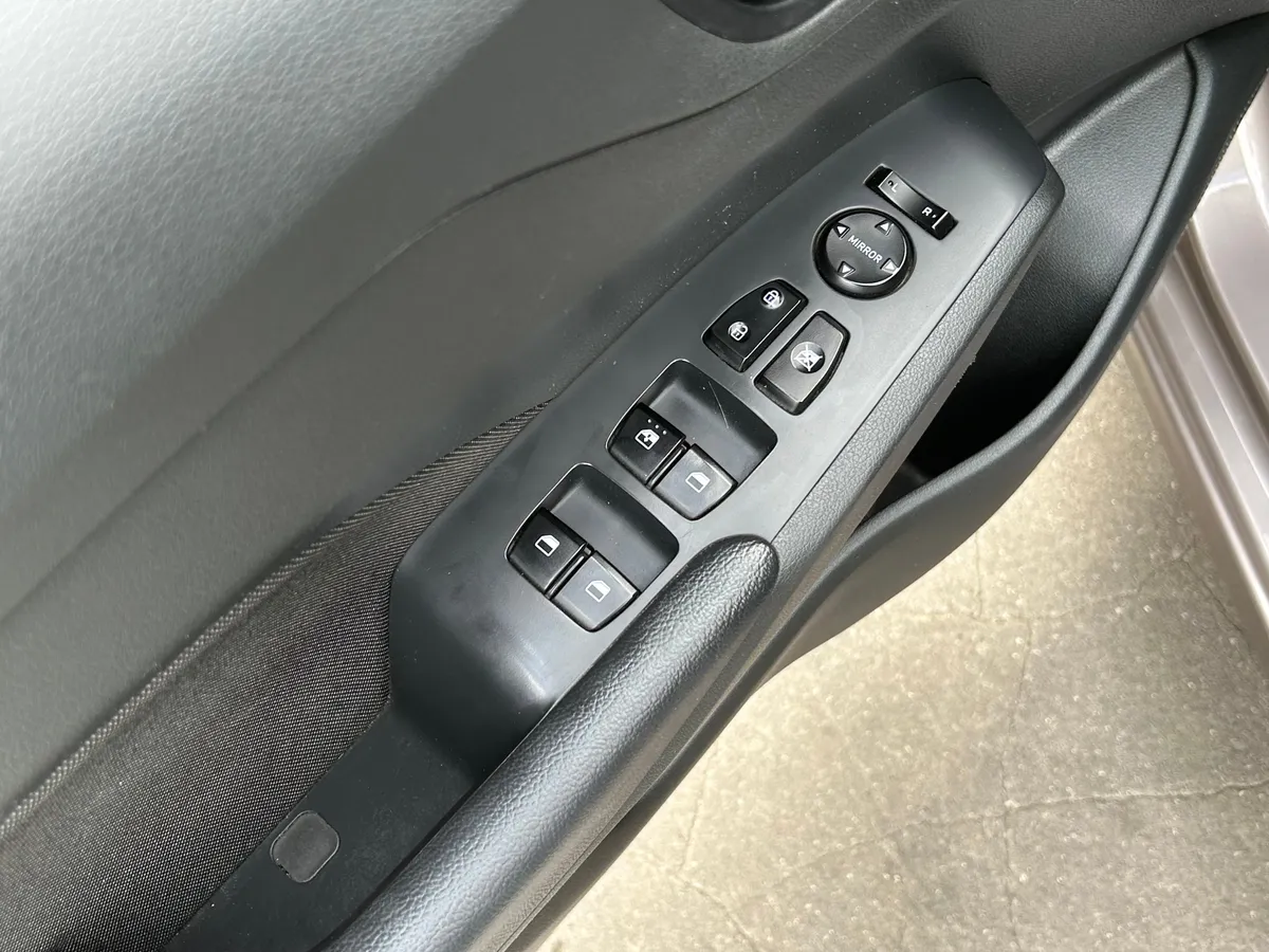 Hyundai Solaris 1.6 AT (123 л.с.)