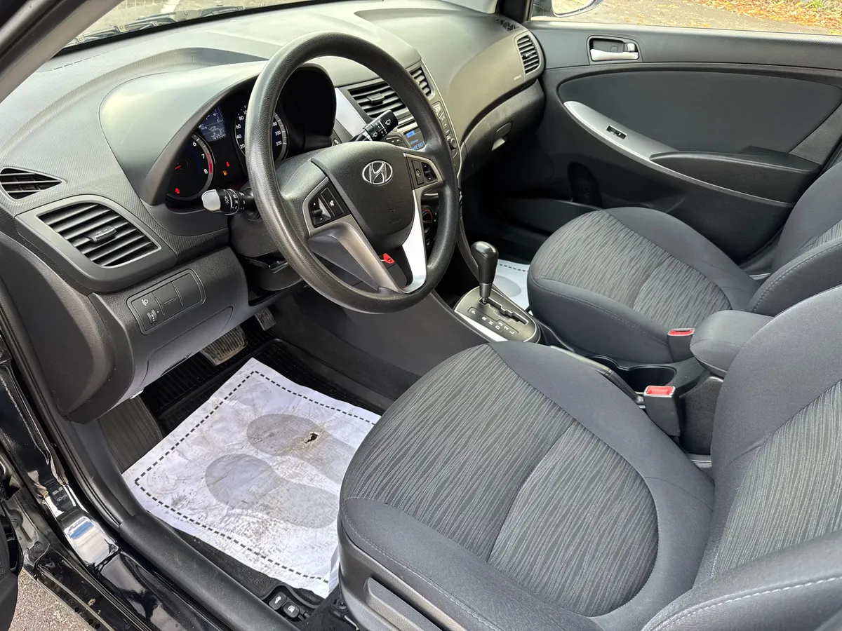 Hyundai Solaris 1.4 AT (107 л.с.)