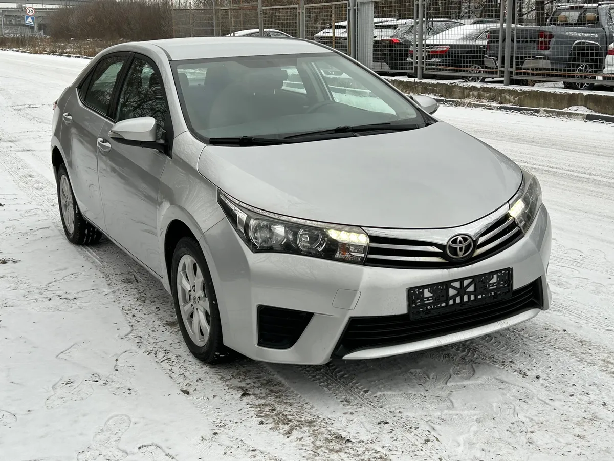 картинка Toyota Corolla 1.8 (132 л.с.), бензин, АКПП, передний привод от carsrent-spb.ru