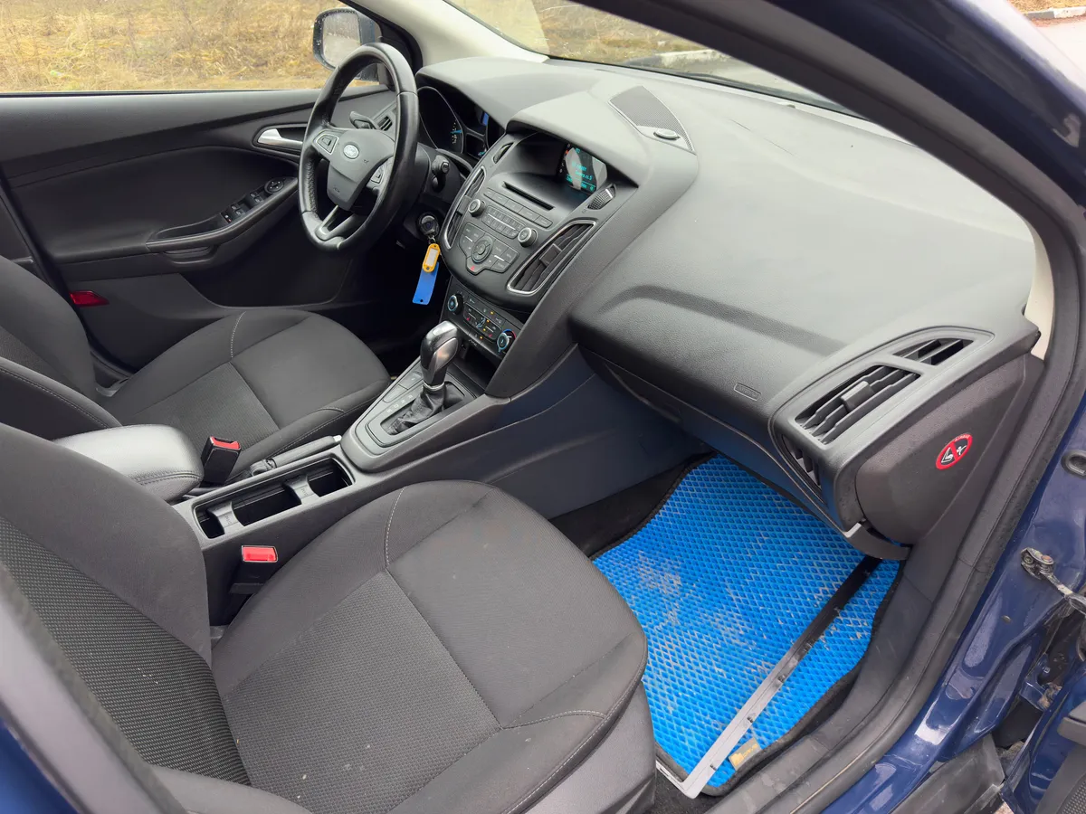 Ford Focus 1.6 Ti-VCT PowerShift (105 л.с.)