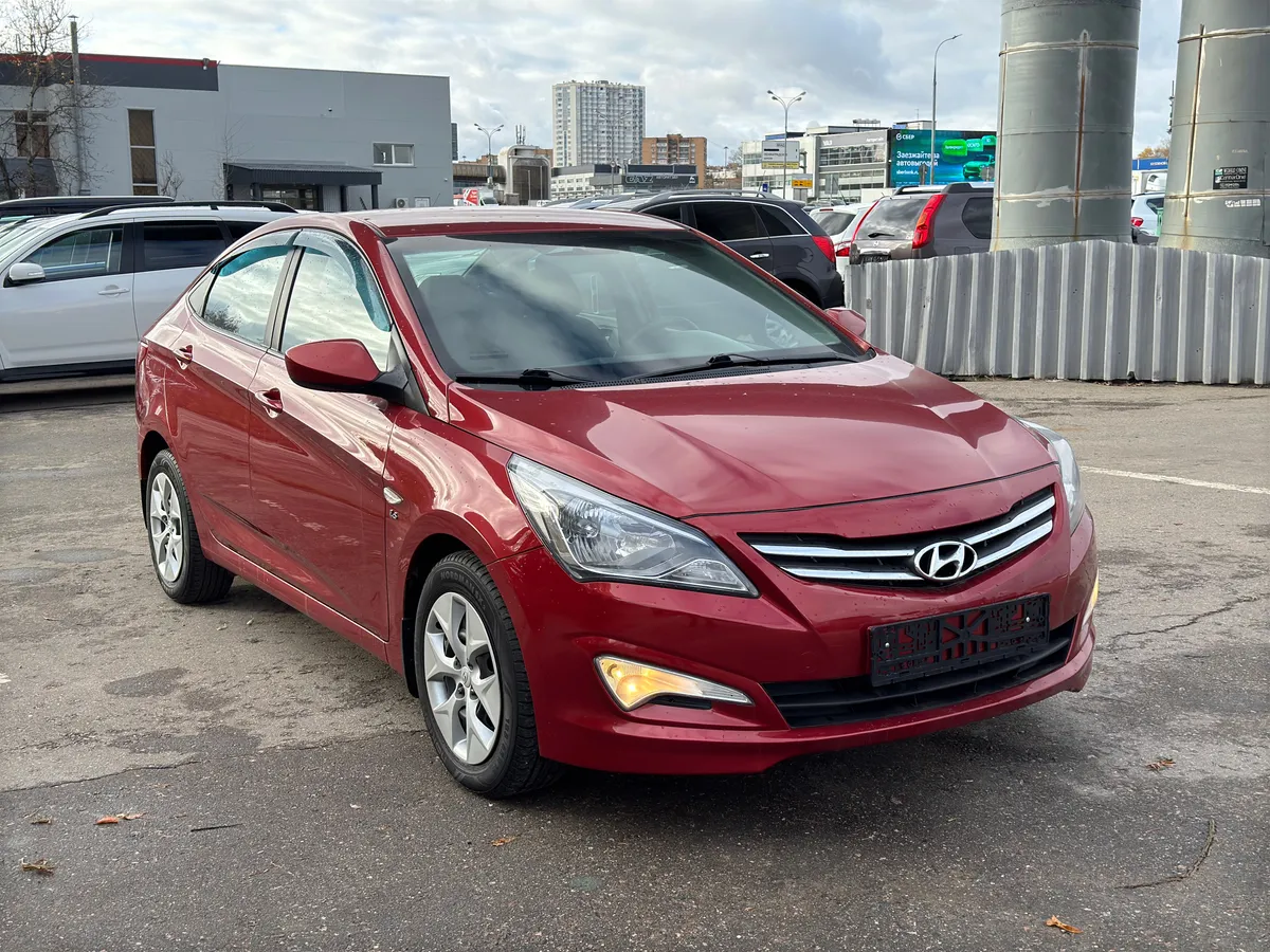 картинка Hyundai Solaris 1.6 AT (123 л.с.) от carsrent-spb.ru