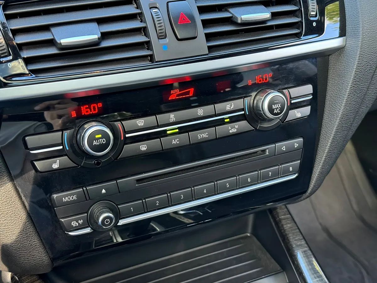 BMW X3 xDrive35i AT (306 л.с.)