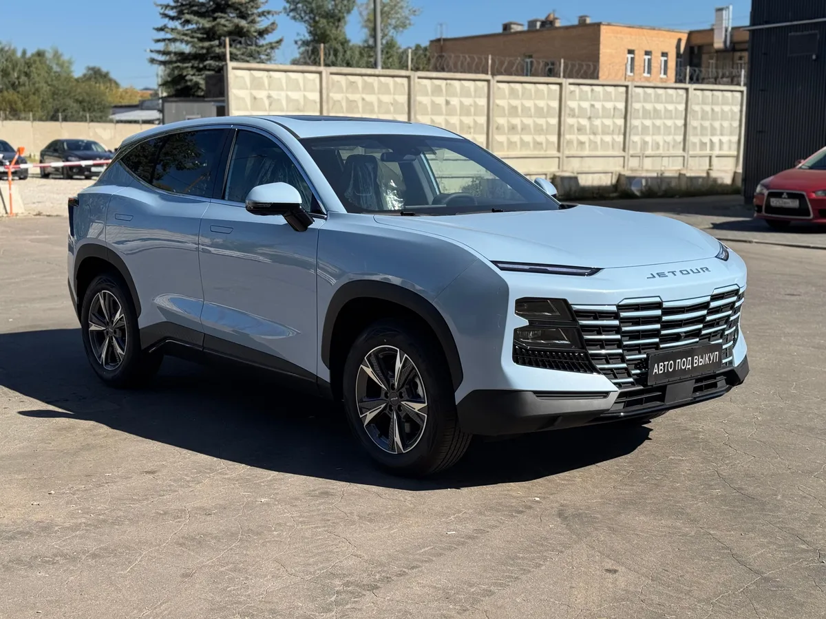 картинка Jetour Dashing 1.5 MT (156 л.с.) от carsrent-spb.ru