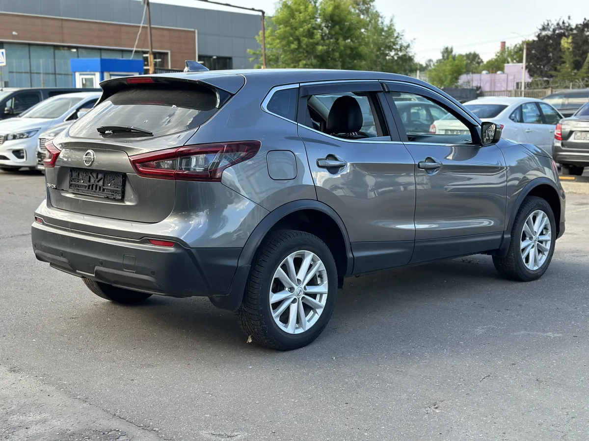 Nissan Qashqai 2.0 Xtronic AWD (144 л.с.)