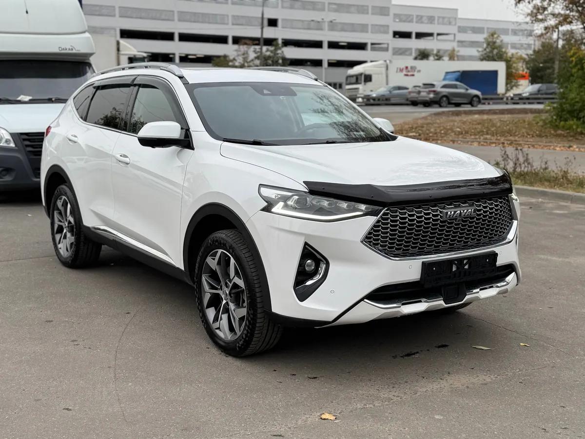 картинка Haval F7 1.5 AMT AWD (150 л.с.) от carsrent-spb.ru