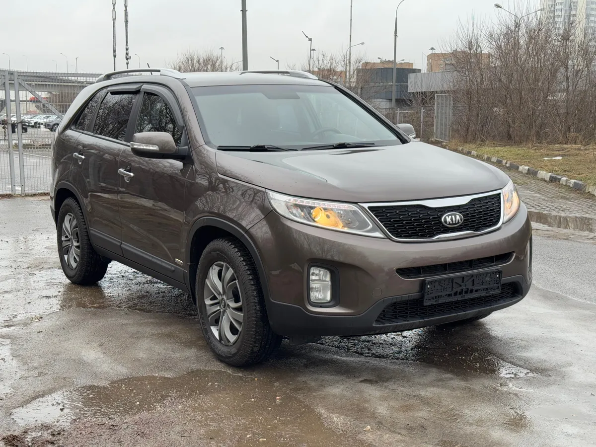 картинка Kia Sorento 2.4 MT (175 л.с.) от carsrent-spb.ru